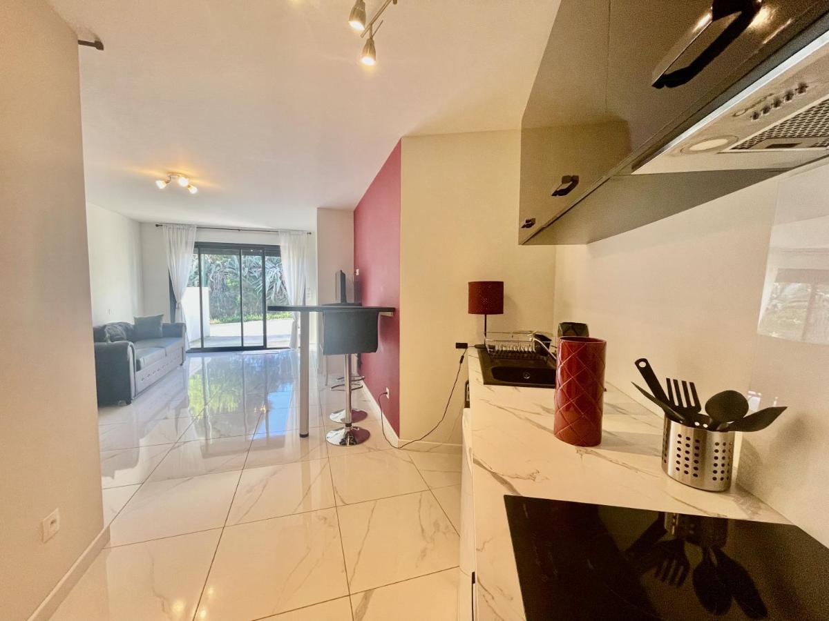 Studio Barok Proche Autoroute, Plages Et Attractions, Wifi - Tv, Calme Bessan 외부 사진