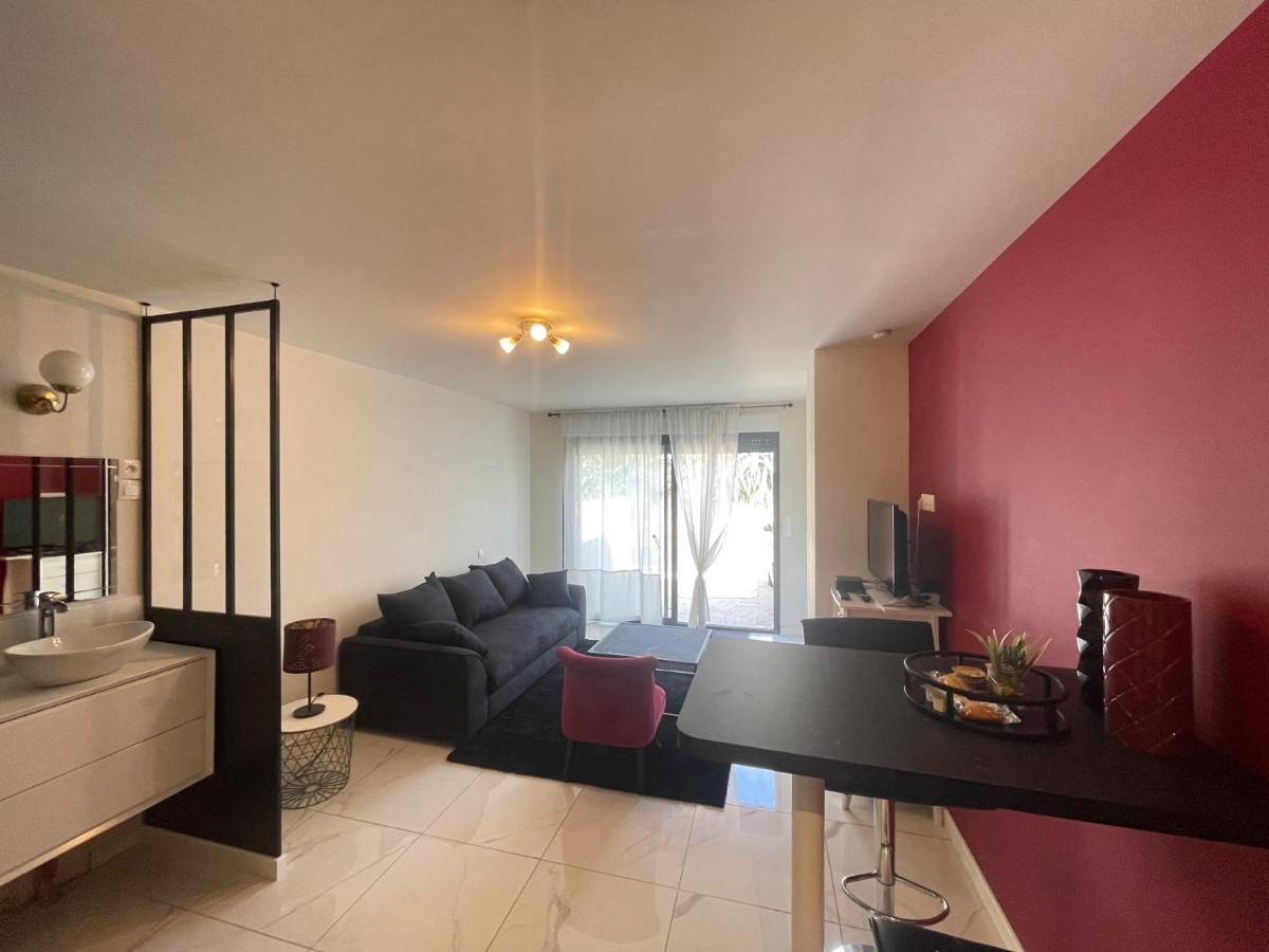 Studio Barok Proche Autoroute, Plages Et Attractions, Wifi - Tv, Calme Bessan 외부 사진