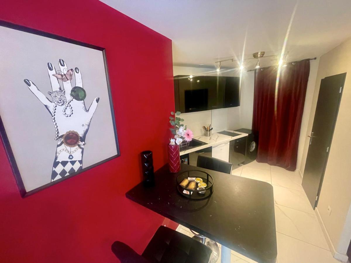 Studio Barok Proche Autoroute, Plages Et Attractions, Wifi - Tv, Calme Bessan 외부 사진